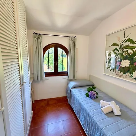 Affascinante Fronte Mare - Seafront - Wi-fi, Access & Parking Apartament